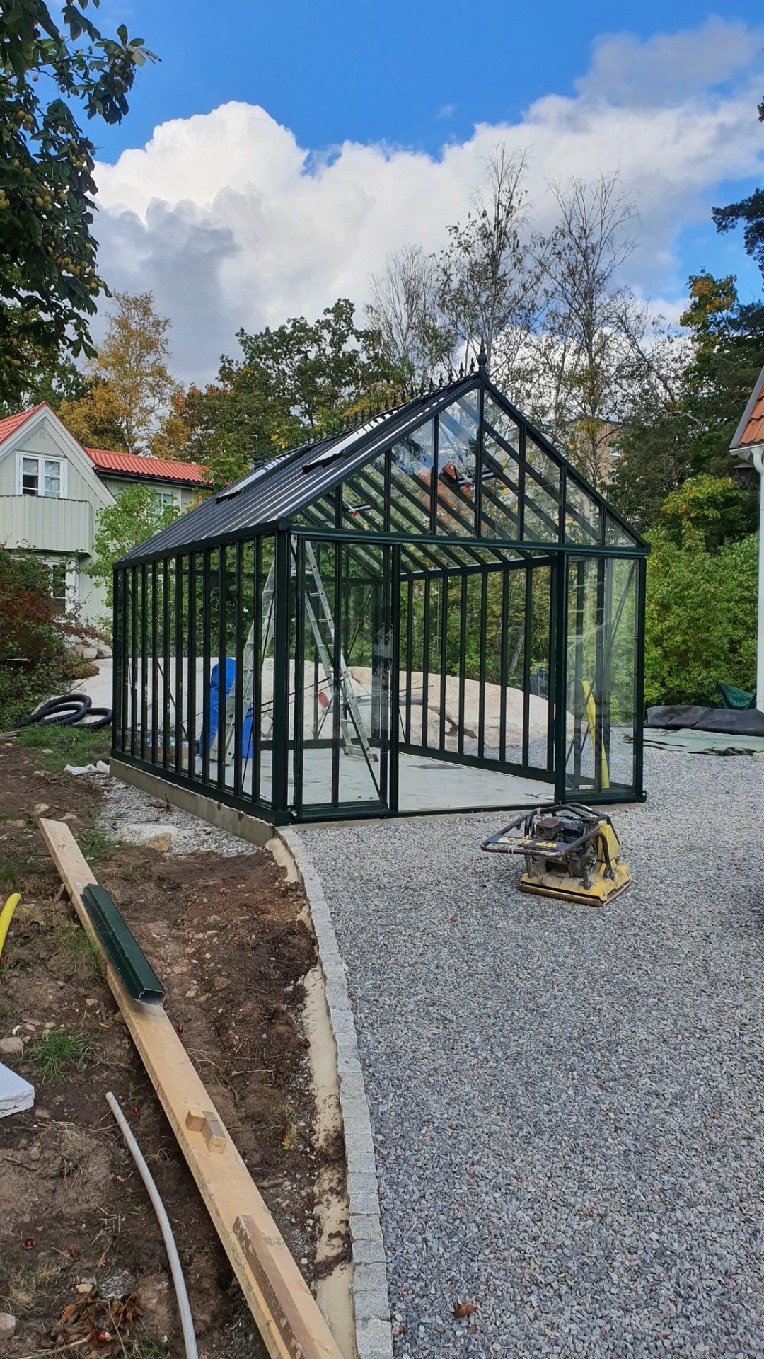 Växthus med glaspartier Värmdö